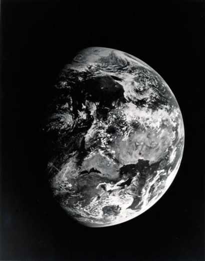 NASA. Mission Apollo 11. Vue de la planète...