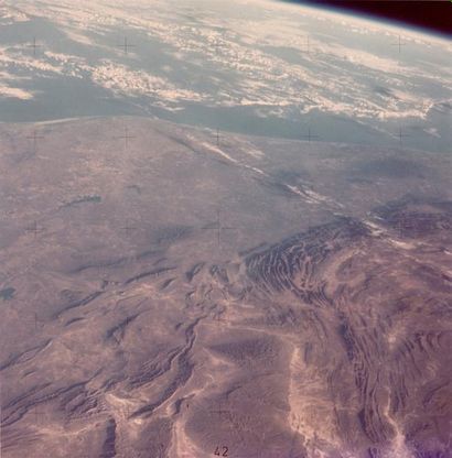 null NASA. Vue de la Terre de la station depuis la station Skylab 4. Circa 1975.Tiragre...