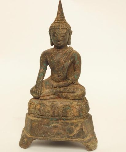 Thaïlande, XX° siècle Bouddha Bouddha assis en Bhumisparsha Mudra, prise de terre...
