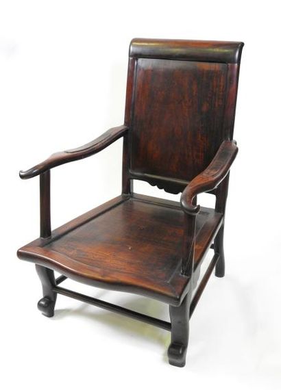 null Paire de fauteuils en bois exotique précieux a belle patine 

Travail ancien

H...