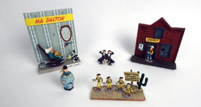 HERGÉ Tintin et Milou dans la potiche
Pixi 4504 (ss boite, ni certificat)
On y joint...