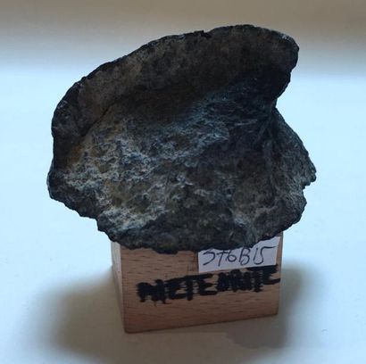 null Météorite.Chondrite .

Fragment provenant de l’explosion du cœur d’un astéroïde...