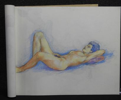 Gaston Coppens Nus Féminins: Carnet (55 x 44 cm) de 43 dessins au crayon gras.
Cachet...
