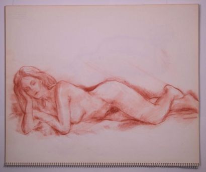 Gaston Coppens (1909-2002) Nus féminins: Carnet (46 x 38 cm) de 23 dessins à la sanguine.
Cachet...