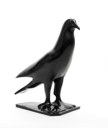 SCULPTURE Francois Pompon (1855-1933)

Pigeon Nicolas

Epreuve en bronze a? patine...
