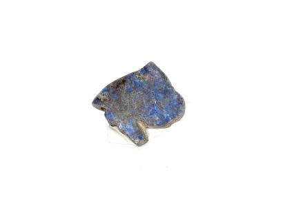 null Amulette représentant un oeil Oudjat

Lapis lazuli 1,9 cm

Egypte antique XXVI-XXXème...