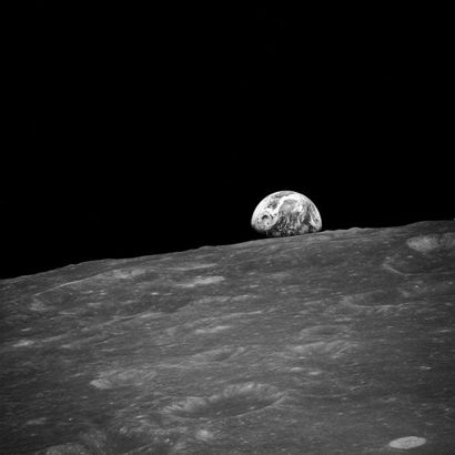 null Nasa. GRAND FORMAT. Mission Apollo 8. 1968. Premier levé de Terre historique...