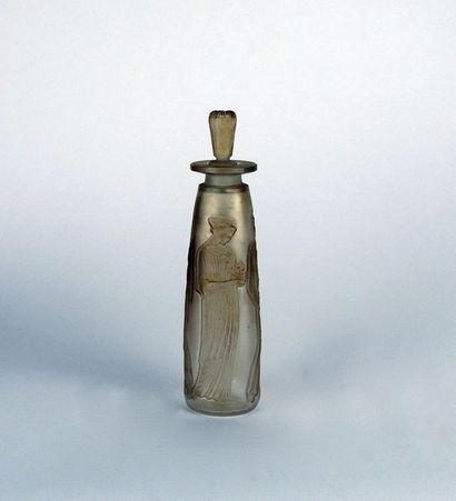 null LALIQUE
Flacon Ambre Antique pour Coty en verre moulé, modèle crée en 1910
Bouchon...