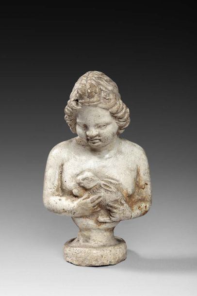 null Buste d'enfant ou d'Eros serrant un lapin Terre cuite à engobe blanc
Art gallo-romain,...