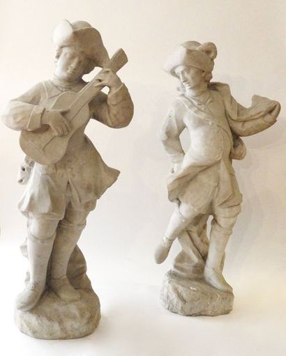 null 
Deux pastoureaux en marbre de Carrare 

Sculptures représentant un musicien...