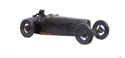 null Richard Ferri-Pisani (né en 1959) Bugatti Epreuve en bronze à patine noire Signée...
