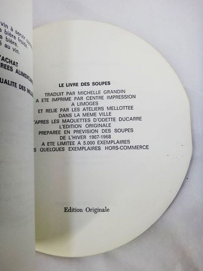 null HOWE, Robin. Le Livre des Soupes. Limoges, Robert Morel, 1967. Livre rond relié...