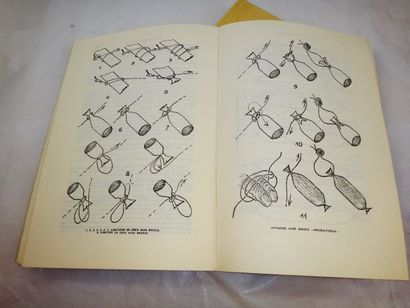 null PALLU, René. La Charcuterie en France. Paris, Pallu, 1956. 2 vol. In-4 brochés,...