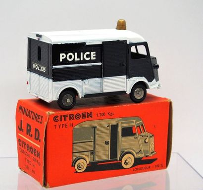 null 

JRD – France – métal – 1/43e (1) 



# 106 – Citroën HY «Police »



Couleurs...