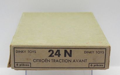 null 
Dinky-Toys – France - métal – 1/43e (7)

Peu courant

# 24N - Boîte revendeur...