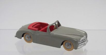 null 

Dinky-Toys – France - métal – 1/43e (1) 



# 24 S – Simca 8 Sport



1e version,...