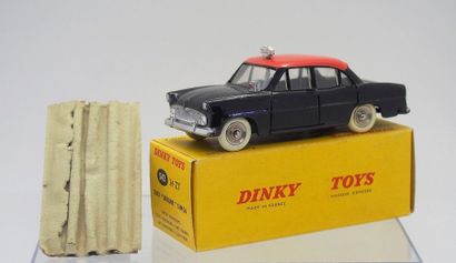 null 

Dinky-Toys – France - métal – 1/43e (1) 



# 524/24 ZT – Simca Ariane Taxi



Noir,...