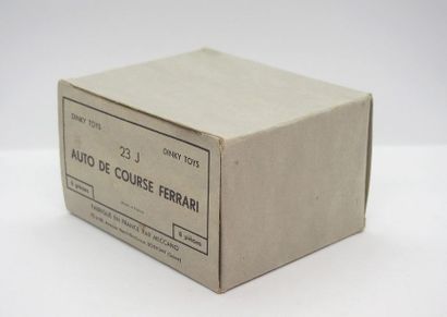 null 

Dinky-Toys – France - carton – 1/43e (1) 



Surboîte grise vide pour 6 Ferrari...