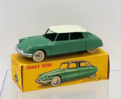 null 

Dinky-Toys – France - métal – 1/43e (1) 



NB : La série des DS 19 Citroën...