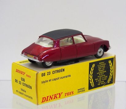 null 

Dinky-Toys – France - métal – 1/43e (1) 



# 530 – Citroën DS 23 (Made in...