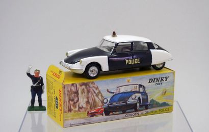 null 

Dinky-Toys – France - métal – 1/43e (1) 



# 501 – Citroën DS 19 Police



Bleu...