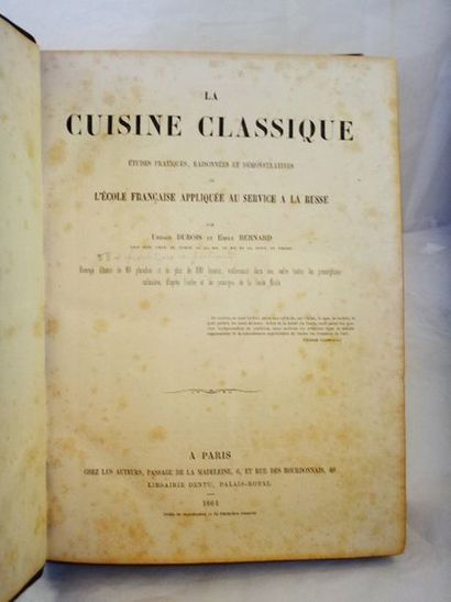 null CURTEL, G. La Vigne et le Vin chez les Romains.

Paris, Naud, 1903. In-8, demi-basane...