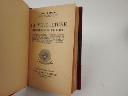 null VIDAL, J.-L. La Viticulture Méthodique et Pratique. 

Paris, Guy Le Prat, s.d....