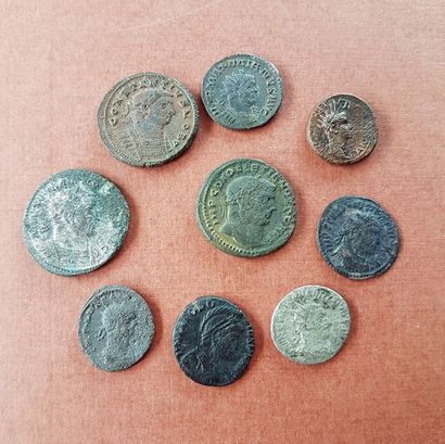 null Jolie lot de monnaies composé de 3 follis, 5 antoniniens et une maiorina, empereurs...