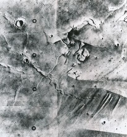 null Nasa. Vue orbitale de la planète MARS depuis l'orbiter VIKING. 1976.Tirage argentique...
