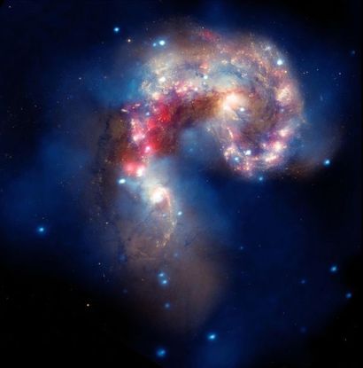 null Nasa. GRAND FORMAT. Vue de la galaxie en spirale NGC 4038. Il s'agit de deux...