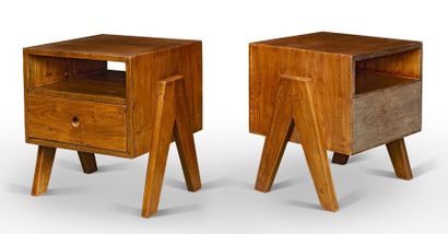 Pierre Jeanneret (1896-1967) Paire de chevets dit «bedside table» en teck massif
Vers...