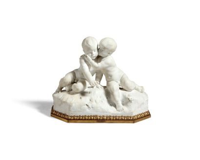 Alfred BOUCHER (1850-1934) Deux puttis s'embrassant
Grand groupe en marbre sculpté...