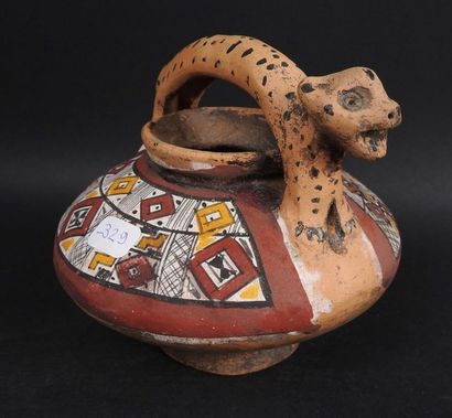 null Vase à anse..Terre cuite ornée.Style incaïque du Pérou.

L :15cm.
