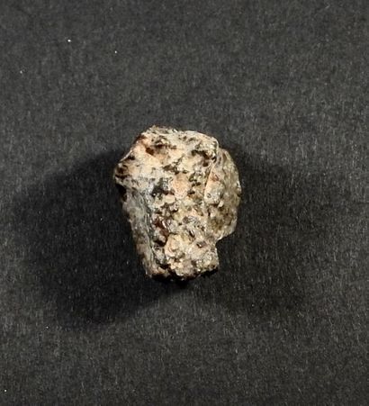 null Météorite.Chondrite.
Fragment provenant de l'explosion du cœur d'un astéroïde,il...