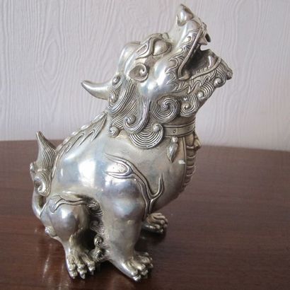 null Chimère unicorne Tianlu, symbole protecteur du foyer. Alliage métallique évoquant...