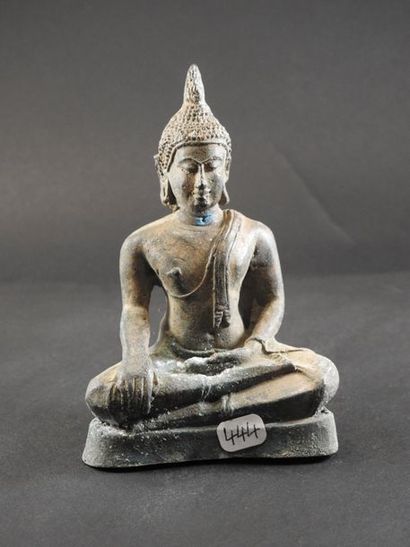 null Bouddha en méditation.
Bronze.Siam.XIX-XXès.