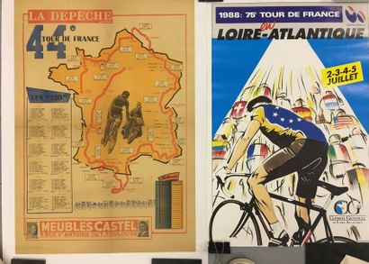 null VELO/Tour de France. Le Grand Départ. 5 affiches : a) Londres, les poursuiteurs,...