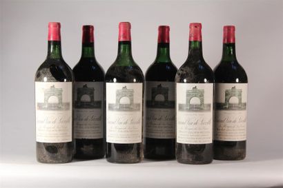 null 271
1966 - Château Grand Vin de Léoville
du Marquis de Las Cases
Saint-Julien...
