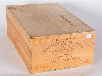 null 241
2000 - Château Sociando-Mallet
Haut-Médoc - 12 blles - Bon niveau