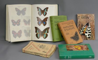 null Selected Butterflies of the World, en japonais, Takahura ? ; 
Papillons d'Europe,...