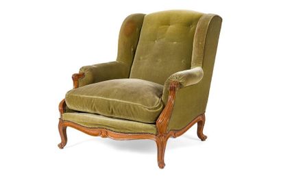 null PAIR OF WIDE BERGERES
used
green velvet trim Louis XV style.
H.: 92 cm, W.:...