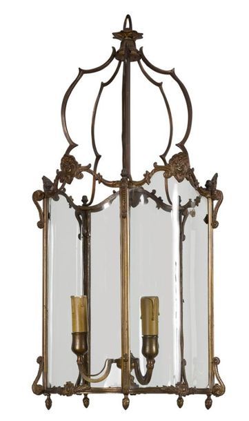 null LANTERN IN GOLDEN
BRONZE (wear) with five sides and foliage decoration; 
(electrically...