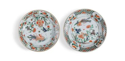 null TWO GREEN
PORCELAIN PLATES FAMILY
China, Kangxi period (1662-1722)
The center...