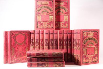 null VERNE (Jules)
Réunion de 22 volumes de la collection des voyages extraordinaires,...