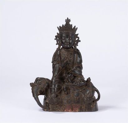 null Statuette de bodhisattva en bronze
Chine, dynastie Ming, XVIIème siècle
Représenté...