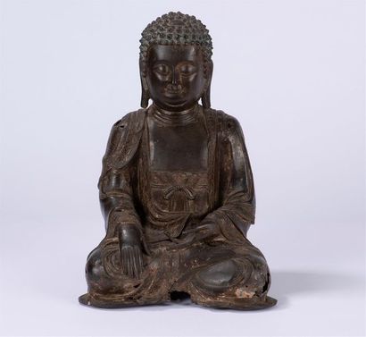 null Statuette de bouddha en bronze 
Chine, dynastie Ming, XVIIème siècle
Représenté...