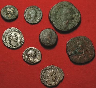 null Lot de 8 monnaies antiques. Rome, Grèce, Byzance. B à TB 