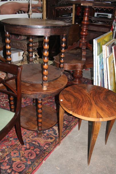 null Pair of round side tables, rosary base joined by a spacer plate
A small side...
