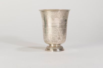 null Important goblet on a 950 thousandths silver pedestal, Ancien Régime, round...