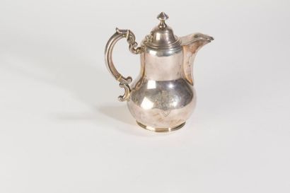 null Selfish silver coffee pot Minerve 950 thousandths late 19th century, baluster-shaped,...